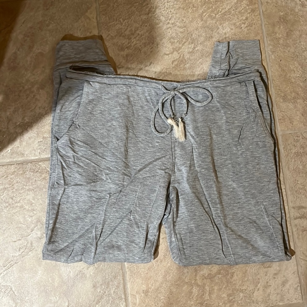 Beyond Yoga Gray Sweatpants